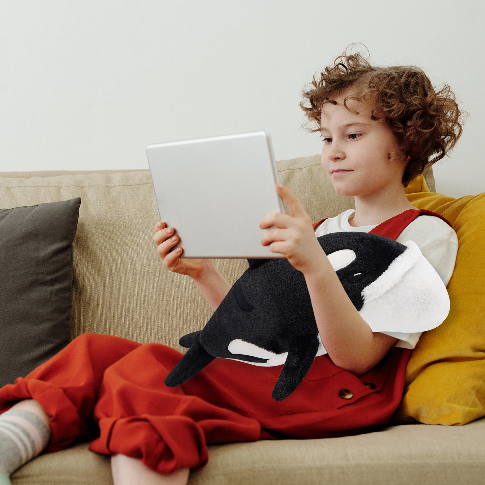 Nuevos productos transfronterizos creativos ballena con almohada de núcleo lindo extraño almohada de vacaciones sofá en el hogar almohada adornos