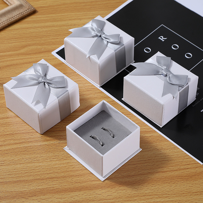 现货蝴蝶结礼品盒精美对戒盒项链耳钉盒珠宝首饰包装盒