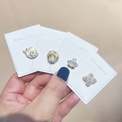 新款高檔韓版銅鑲嵌鋯石小胸針女防走光扣卡扣固定衣服夏季配飾