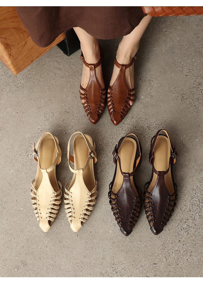 Sandal nữ hở mũi gót thấp 3 cm, quai dệt đinh tạo kiểu cổ điển — Sữa hạnh nhân chi tiết 8