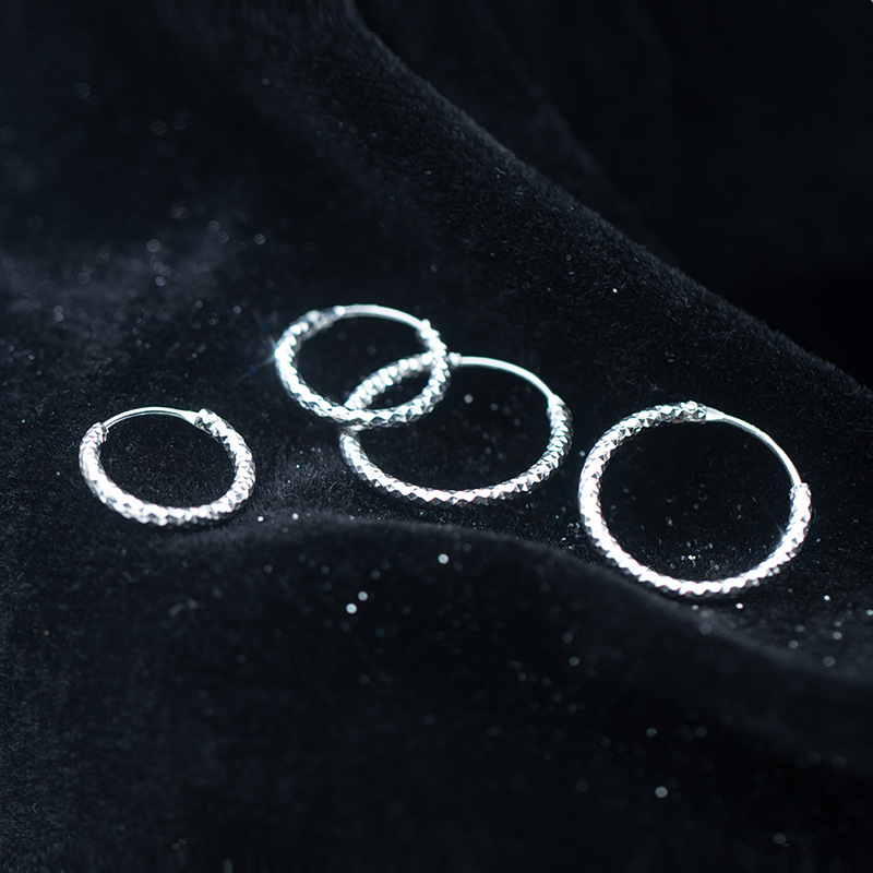 Eloch S925 Silver Car Flower Star Earbins coreano personalidad básica simple joyas para los oídos G9153