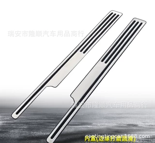 外贸款 19-22款吉姆尼JIMNY JB64/JB74 带灯门槛条 LED迎宾踏板