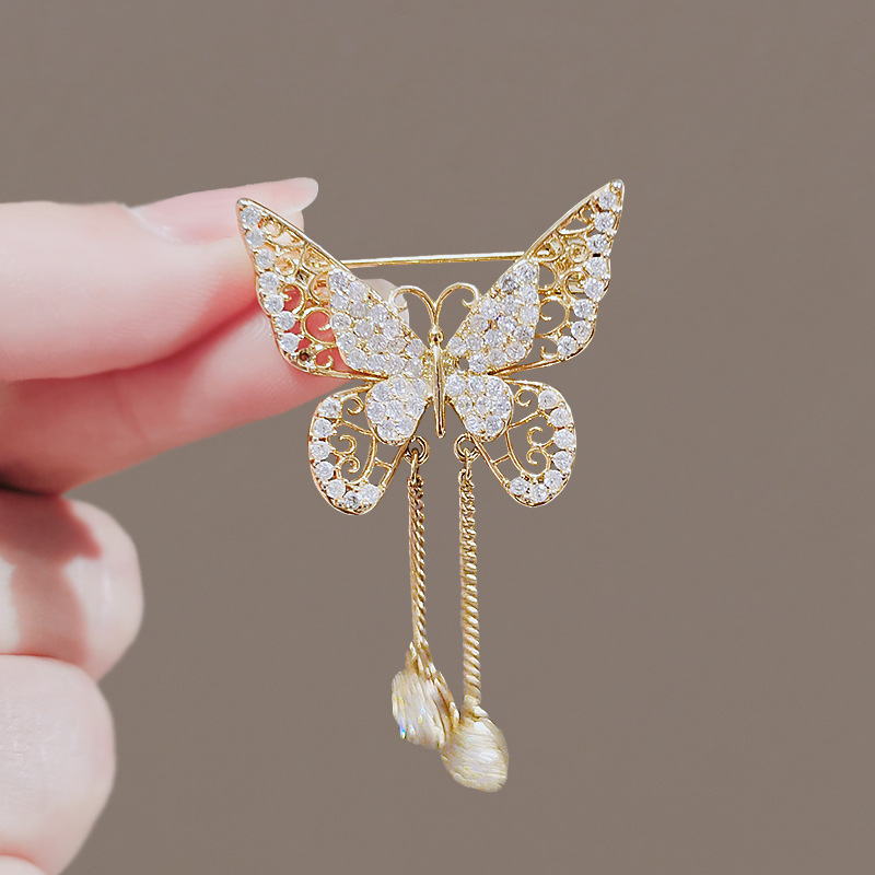Schmetterling Brosche Mit Strass Und Quaste Edel Elegant_voghion.com