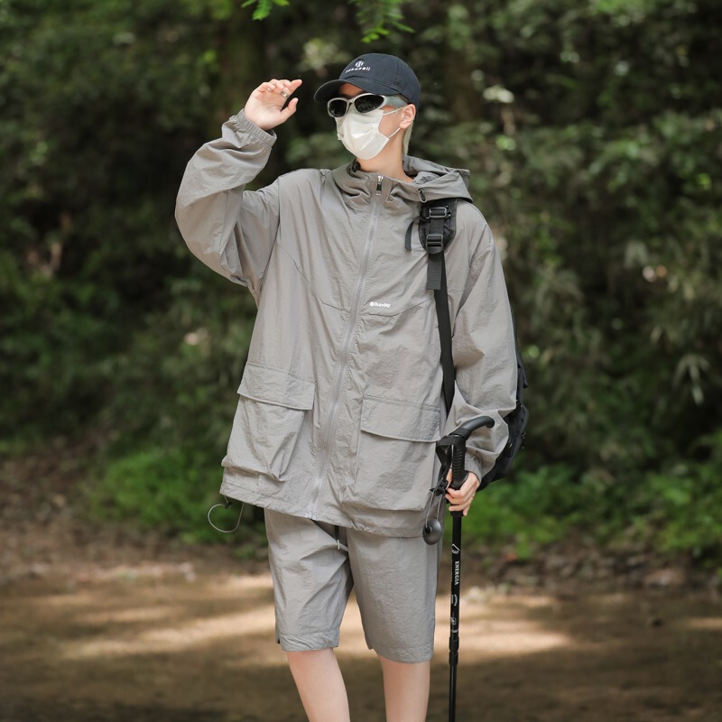 Mountain Style Hooded Jacket Men's Spring and Summer New Fashion Brand Outdoor Mountaineering Casual Shorts Waterproof Workwear Suit