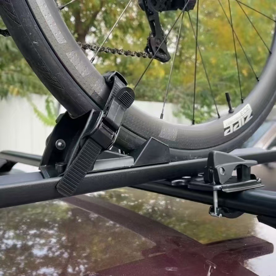 Car bike rack roof bike rack luggage rack mountain bike roof rack folding bike rack