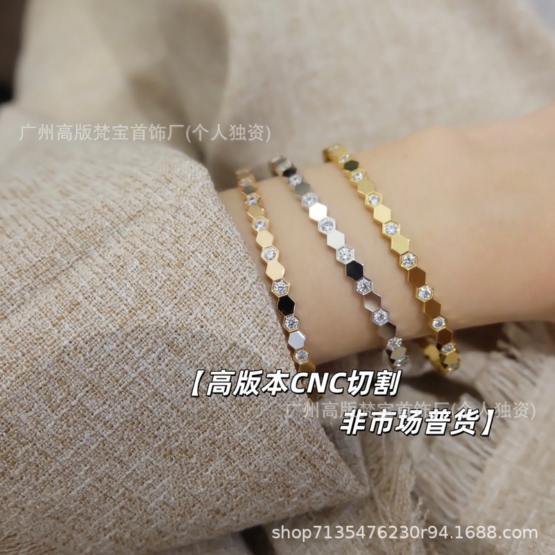 High version V gold CNC carved Shangmei honeycomb bracelet honeycomb diamond bracelet light luxury high-level feeling does not fade