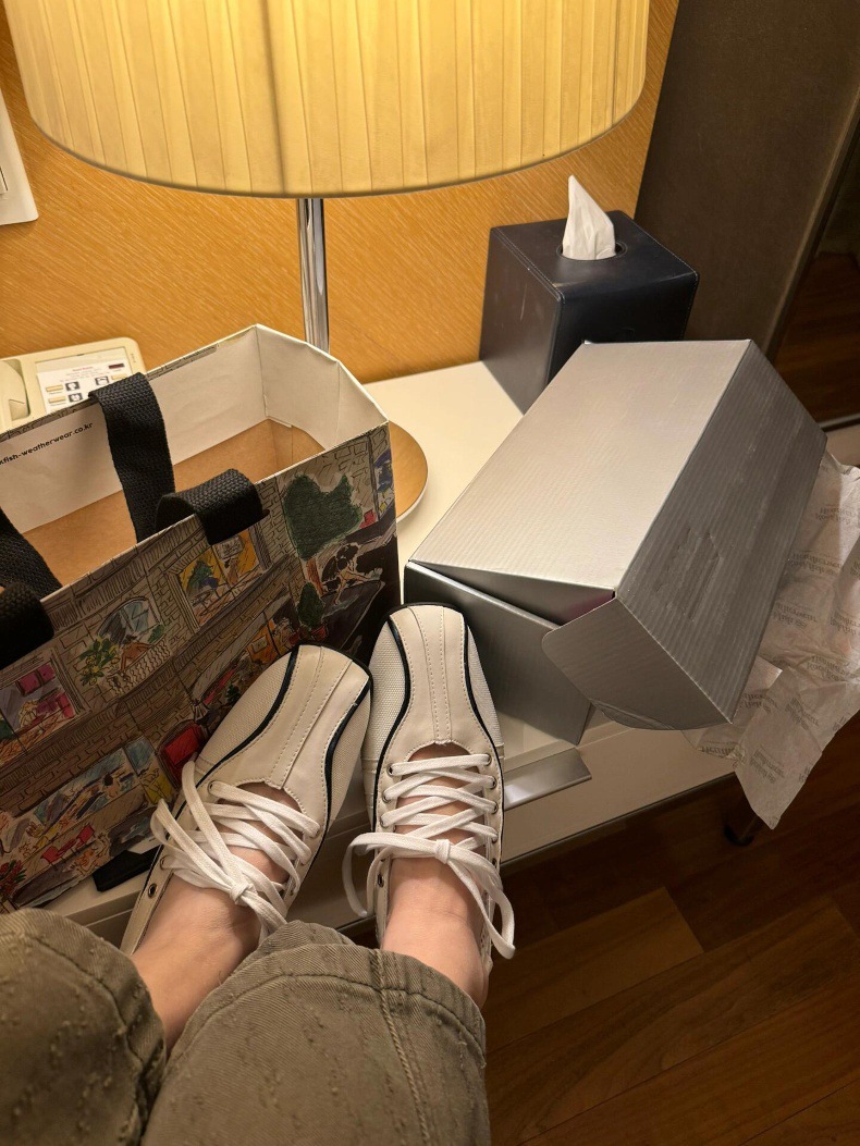 흑백 재고 있음