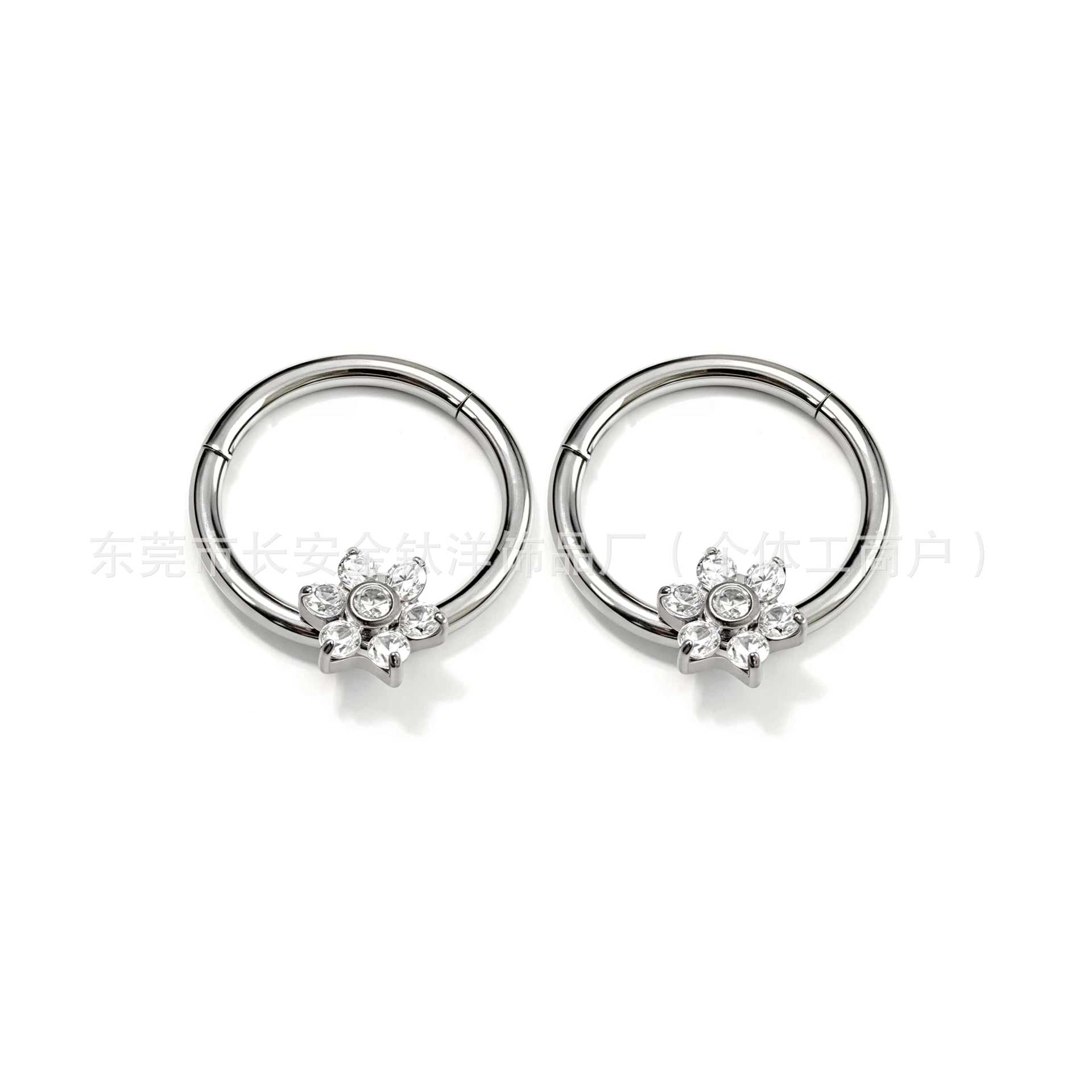 Pointed titanium steel lip stud product view