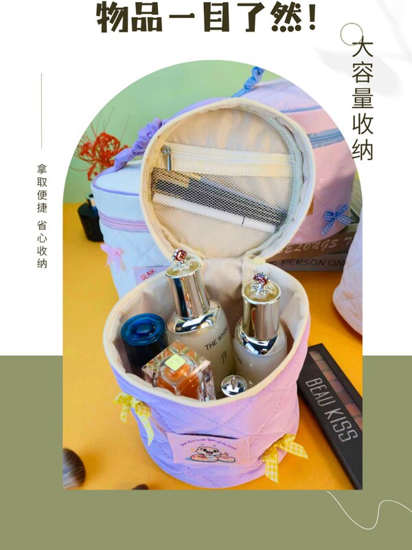 萌趣卡通新款手提化妆包 大容量便携绗缝羽绒包 可爱伴手礼水桶包|undefined