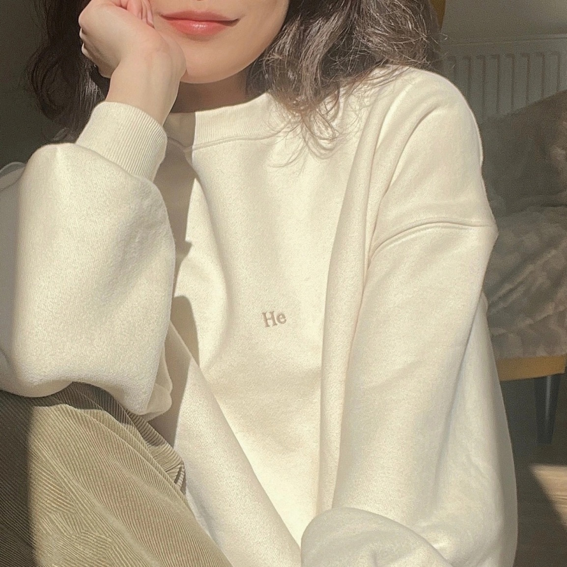 杏色圆领卫衣女2025年秋冬新款宽松加绒oversize设计感小众