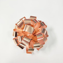 批发新款4.5英寸星星花跨境自粘花包装礼品花塑料彩带花手拉花