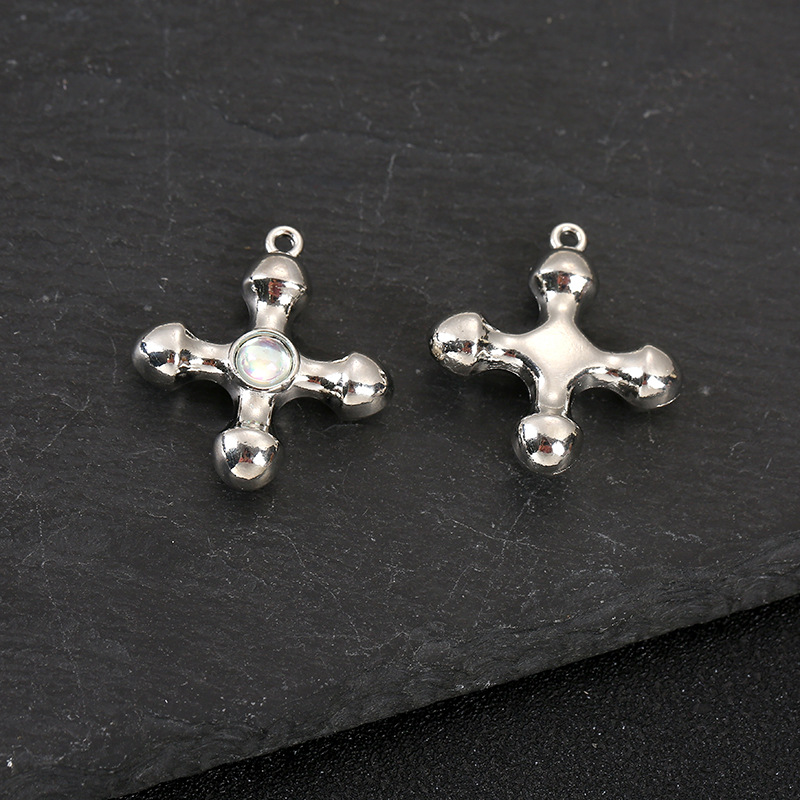 6g Weight Pendant Jewelry Making Type DIY Jewelry Accessories Classification 1 Piece Quantity Alloy Material Cross Pattern Plating Design Simple Style, Classic Style Style 1 Piece Alloy Cross Pendant 2