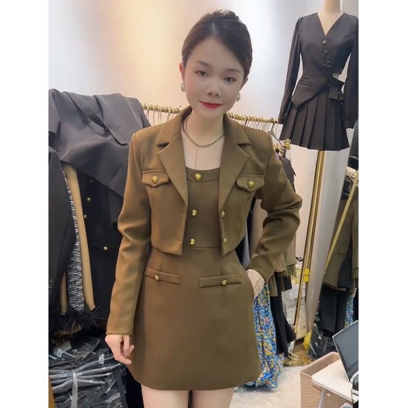 时尚气质套装女裙2025秋冬季洋气设计感西装领高腰短外套两件套女|undefined