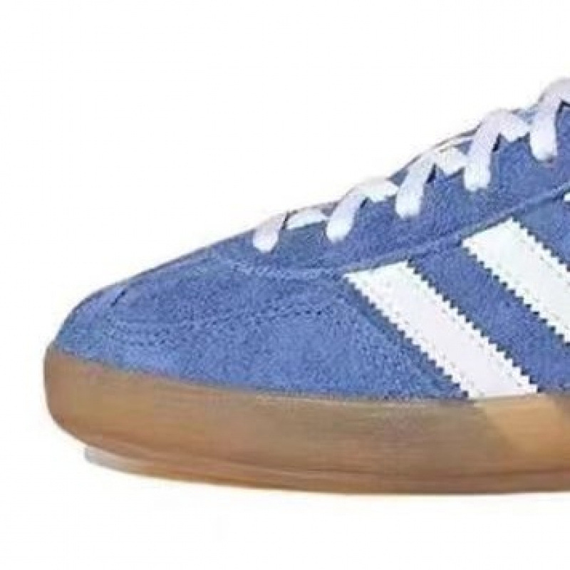 Blue white label