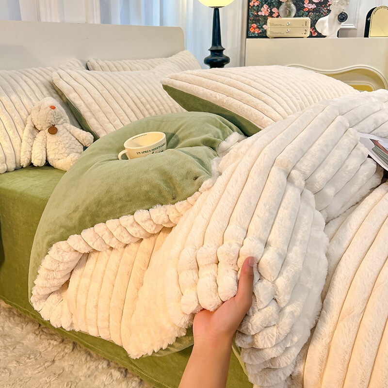 Winter Rabbit Fur Milk Velvet Bed Four-Piece Set Double-Sided Velvet Thickeneded Coral Flannel Bed Bed Sheets Three-Piece Set Winter Rabbit Fur Milk Velvet Bed Four-Piece Set Double-Sided Velvet Thickeneded Coral Flannel Bed Bed Sheets Three-Piece Set