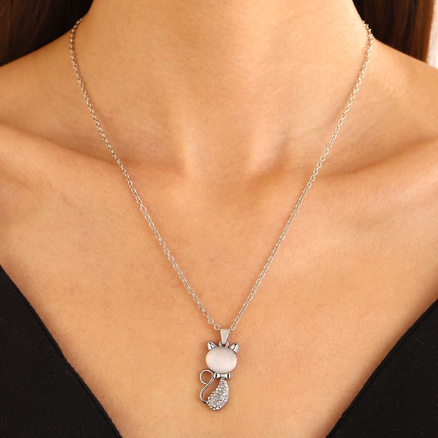 Diseño de moda transfronterizo exquisito ópalo pulsera de gato collar aretes accesorios de vestir accesorios de tres piezas al por mayor