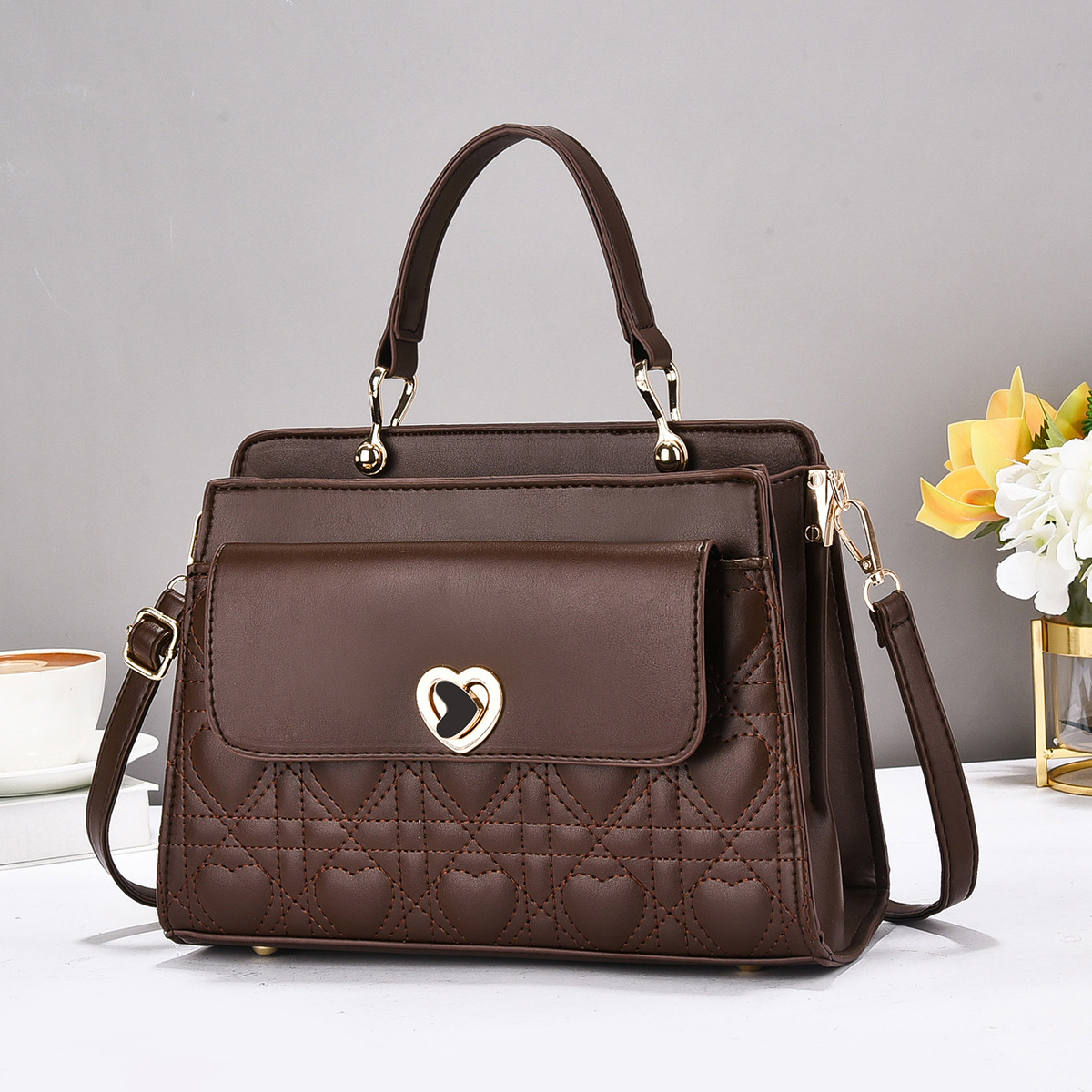 Hermoso bolso de hombro 2025, bolso de mujer, bolso grande, temperamento de mujer, nuevo bolso coreano, mujer universal