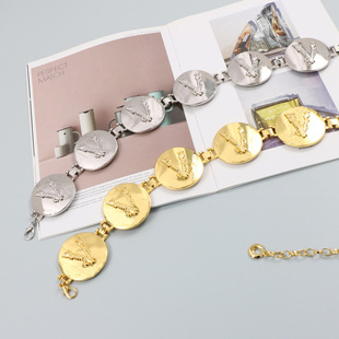 �W���¿�r�ЈAȦ��ɫ��V������b����B��ȹ���{����������Ů��