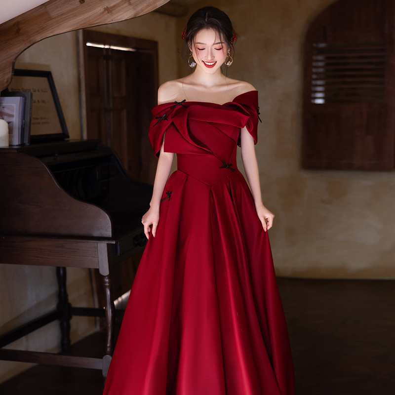 One-Shoulder Design Cocktail Dress 2026 New Style Bride Wedding Engagement Burgundy Vintage Gown Elegant and Slimming
