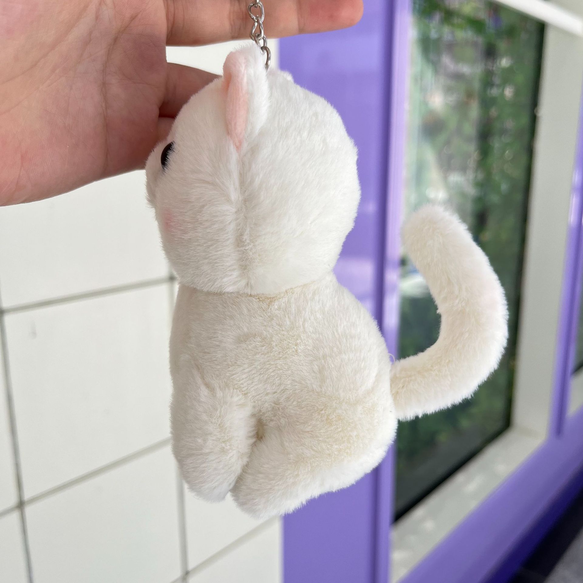 e9de8998-8bbf-48ba-bc08-c06693