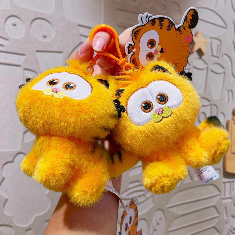 Cartoon Genuine Plush Little Garfield Creative Keychain Keychain Exquisite Doll Schoolbag Hanging Pendant Batch Cartoon Genuine Plush Little Garfield Creative Keychain Keychain Exquisite Doll Schoolbag Hanging Pendant Batch