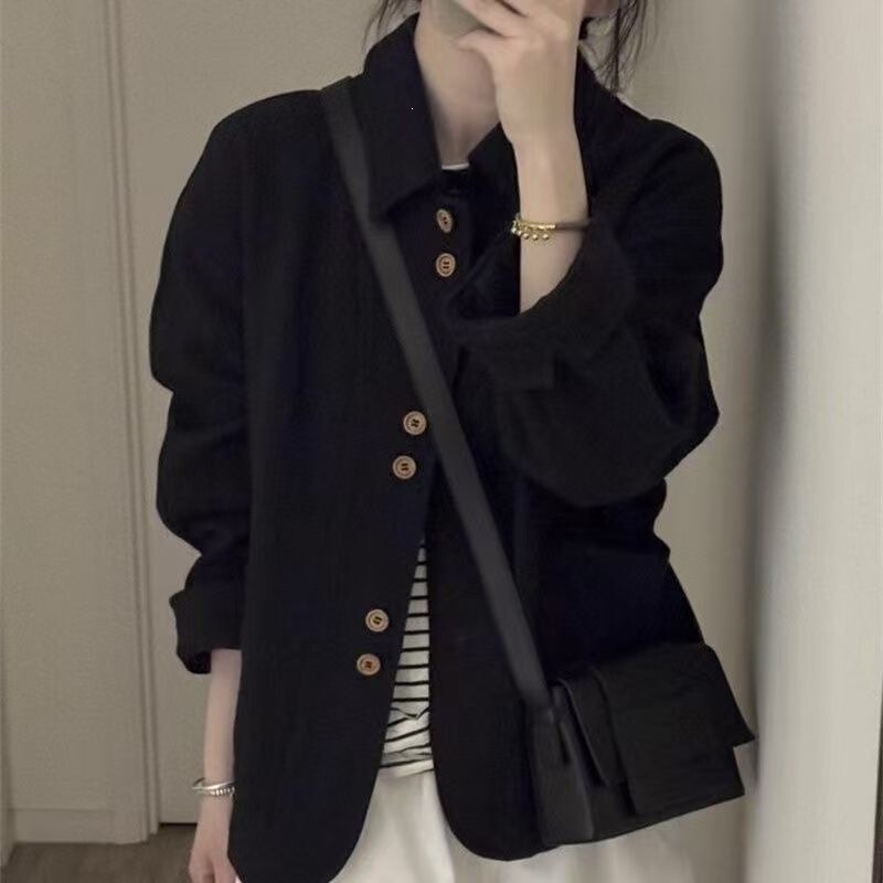 Korean retro 2025 black jacket, new casual short coat with a turn-down collar, autumn jacket Korean retro 2025 black jacket, new casual short coat with a turn-down collar, autumn jacket