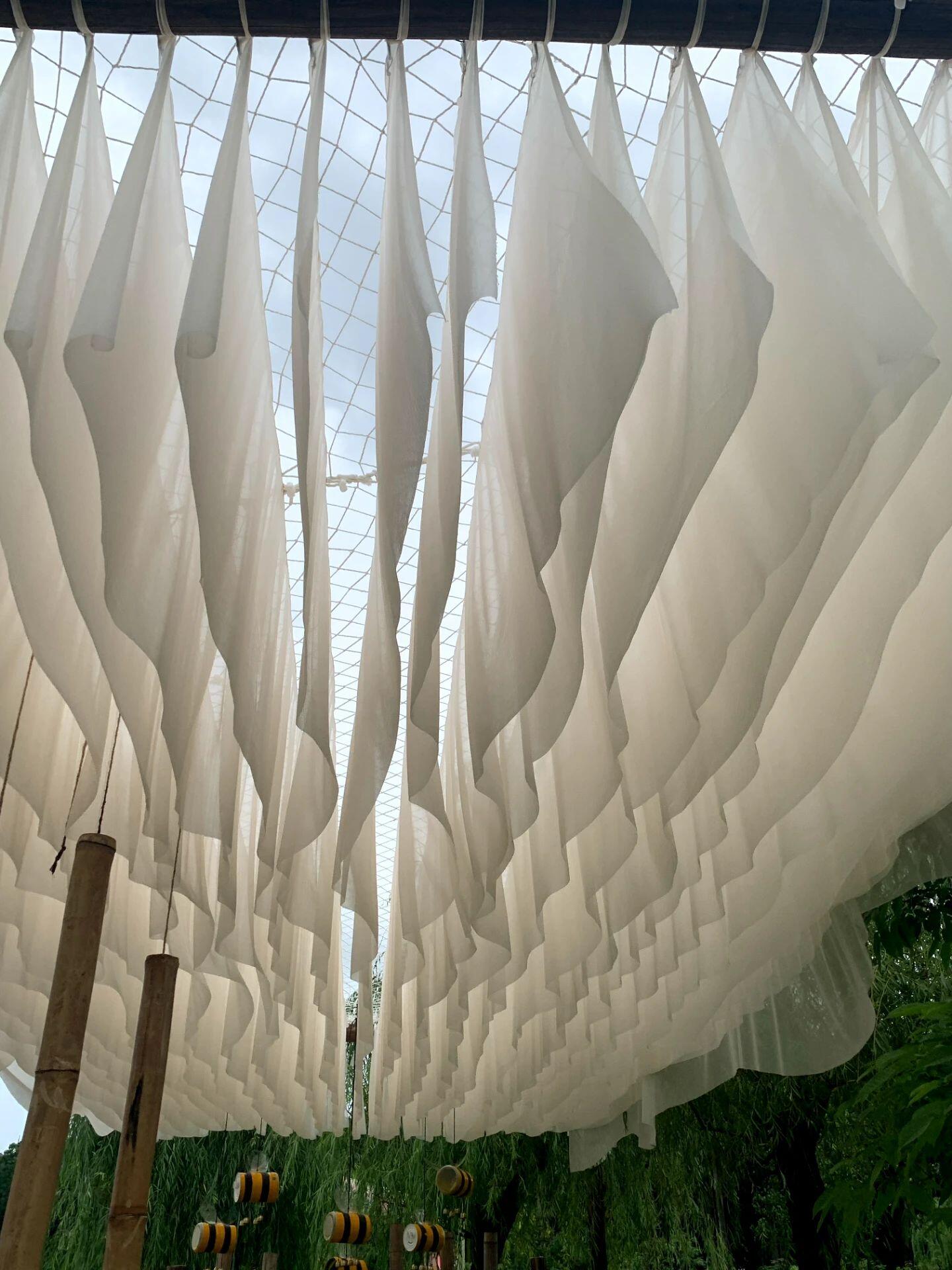 Red red cortina de aire cortina de techo cortina de tela al aire libre restaurantes residenciales decoración cortina de aire cortina de hotel escénico cortina de aire ondas cortina de tela