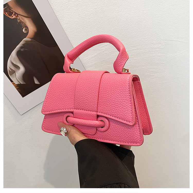 Bolso rojo portátil 2024 nuevo estilo moda y estilo occidental de alta gama bolso de mensajero de un solo hombro versión coreana mini bolso de viaje