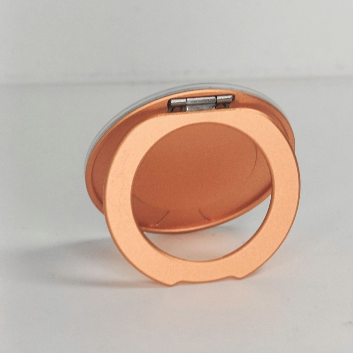 Mobile Power Supply 360 Rotating Stand with Sound, Lazy Desktop Stand, Power Bank, Foldableable Mobile Phone Charging Stand