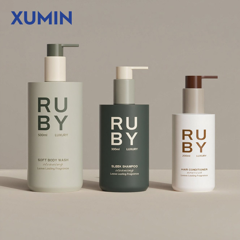Nuevo producto PE peluche plástico botella de bomba de presión 100 - 200ml botella de emulsión blanco mat 300 - 500ml botella de champú