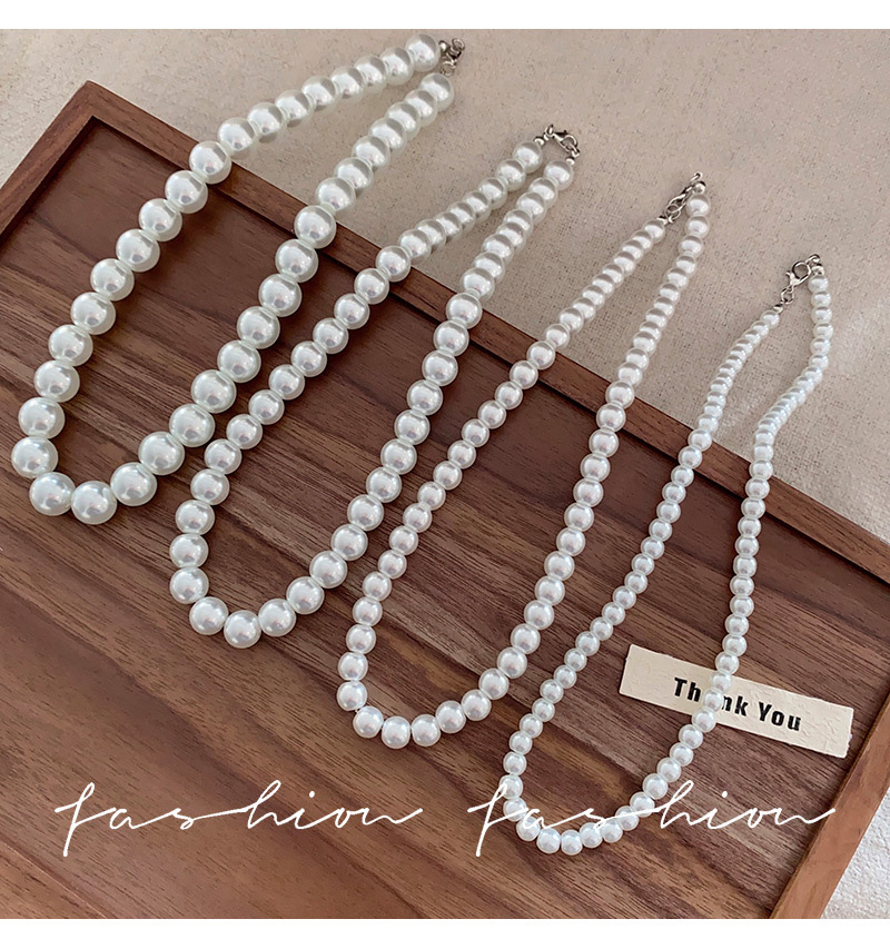Collana lunga con perle di vetro stile francese elegante vintage_voghion.com