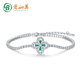 戒指;耳钉;项链