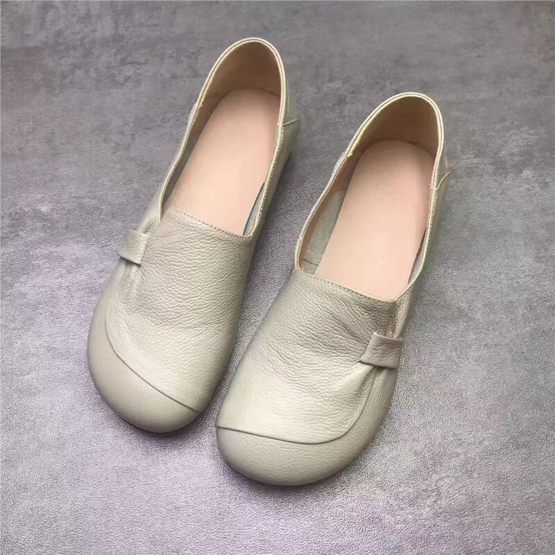 Soft Leather Mom Shoes, New Autumn Model, Soft Rubber Sole, Comfortable, Non-Slip Slip-On Shoes for Middle-Aged and Elderly Women, Work Shoes Soft Leather Mom Shoes, New Autumn Model, Soft Rubber Sole, Comfortable, Non-Slip Slip-On Shoes for Middle-Aged and Elderly Women, Work Shoes