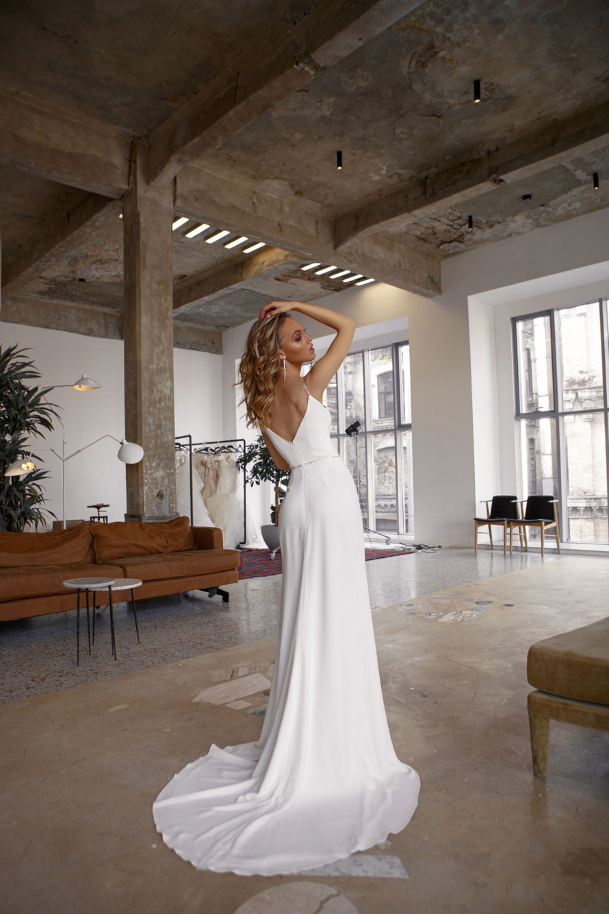 2021 verano nuevas mujeres europeas y americanas Amazon sexy Sling lentejuelas hendidura backless vestido de color sólido