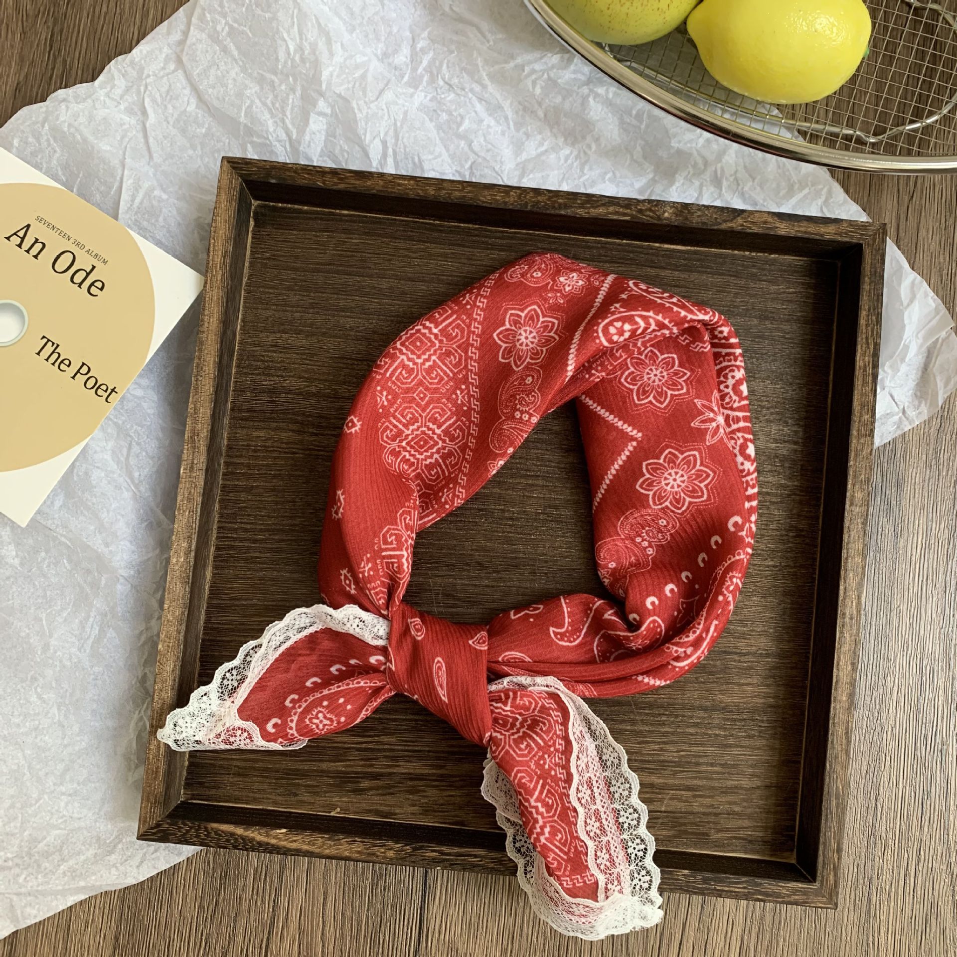 Buñuelo de seda cuello pequeño buñuelo cuadrado primavera y verano nueva moda decoración buñuelo de cuello paquete buñuelo de cabeza buñuelo de verano buñuelo de cabello buñuelo de cabello