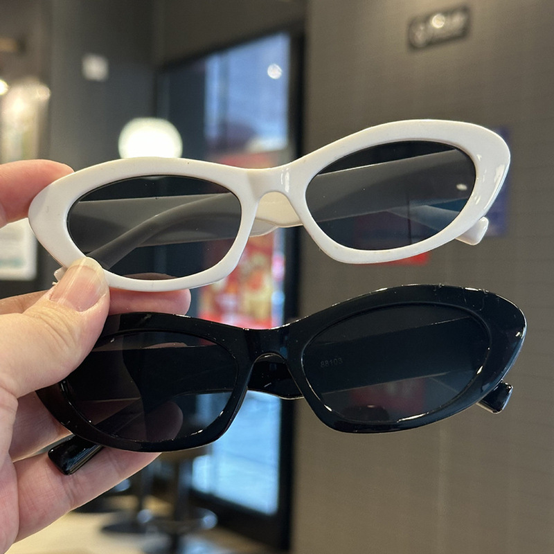 Cross-border cat's eye small frame sunglasses photo sunglasses show shopping cool anti-ultraviolet European and American fashion children's new