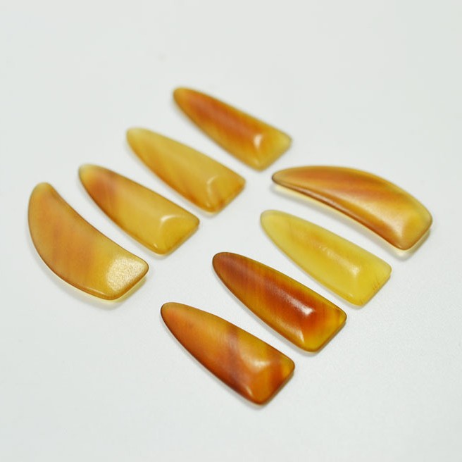 Wholesale Ox Horn Guzheng Nails from the Manufacturer, Professional Performance and Exam-Grade Academy Style, Adult and Children's Floral Ox Horn Nails