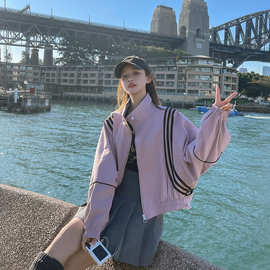 宽松蝙蝠袖紫粉色休闲风2026年秋季新款时尚设计感拼接短外套女潮