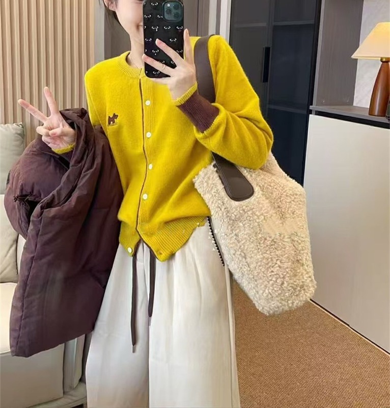 秋冬小狗刺绣针织开衫女撞色袖口拼接设计感春秋毛衣内搭上衣潮|undefined