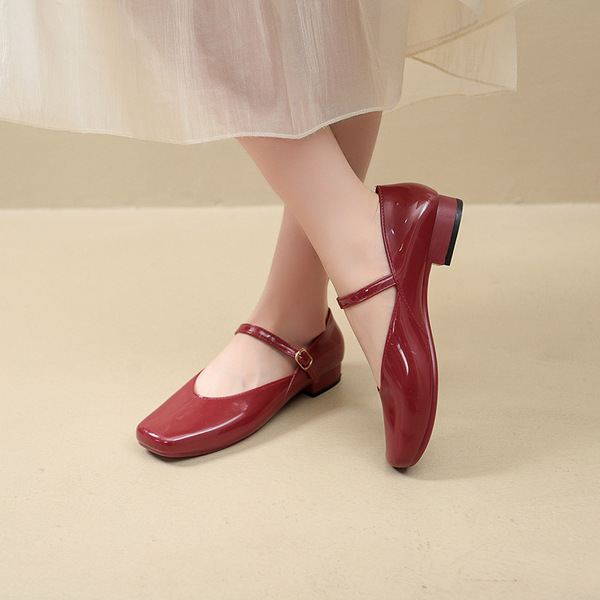 summer Mary Jane shoes