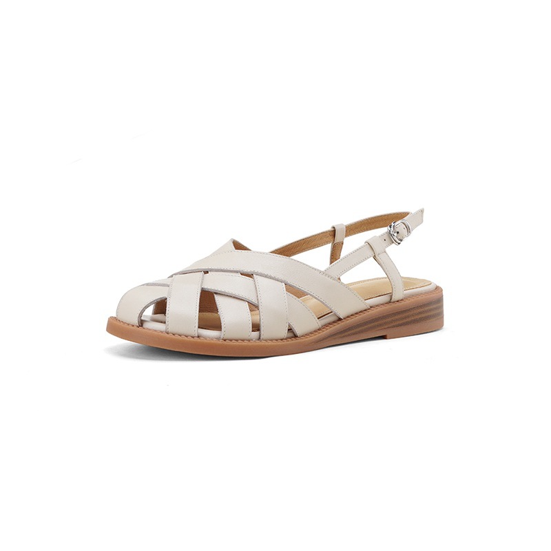 Dép sandal nữ mũi nhọn da bò quai chữ v gót thấp — màu be