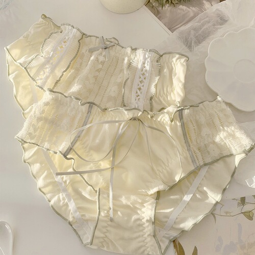 A Song of Misty Rain~Japanese Pure Desire High-Looking Lace Panties for Women, Pure Cotton Butts, Comfortable and Sweet Girls Briefs