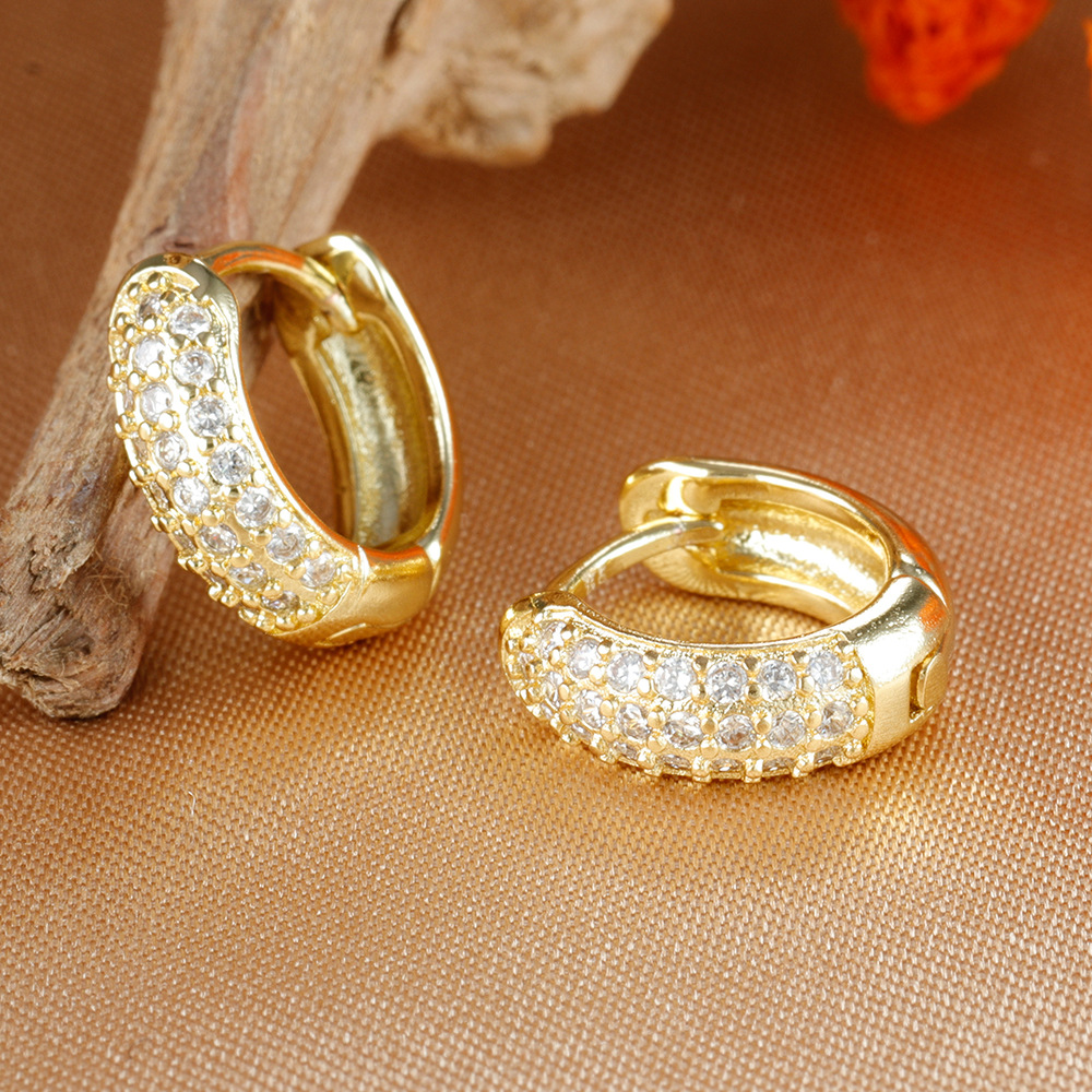 7g Weight Copper Ear Needle Material 1 Pair Vintage Style Classic Style Round Copper Artificial Crystal Earrings