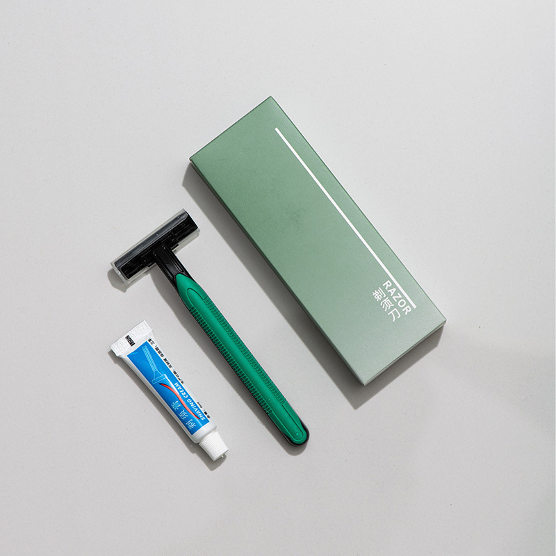그라데이션 그린 카드 상자 ~ 면도 세트 (더블 스테인레스 스틸 면도기 5ml 면도 크림)