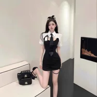 Летний школьный стиль сладкая крутая горячая девушка поддельная две части с полой талией рубашка JK рубашка платье женщина тонкая и тонкая юбка