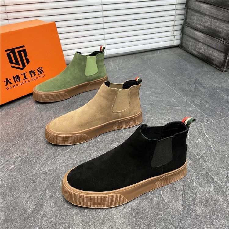 Autumn and Winter Slip-On Plus Velvet High-Top Suede Leather Boots for Spirited Boys, Casual Trendy Sports Sneakers, Cotton Shoes for Men