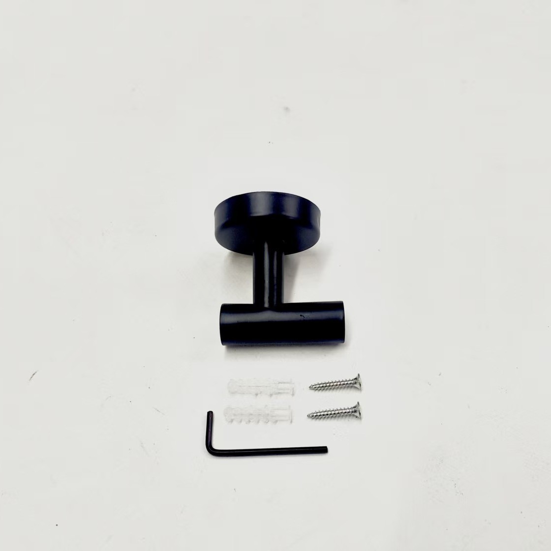 Toallero de Barra Única para Baño de Acero Inoxidable con Perforación para Baño y Hotel