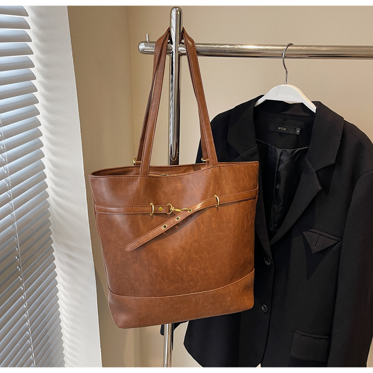 Autumn/Winter Large Capacity Work Commuter Tote Bag For Women 2024 Coffee Brown Leather 2-In-1 Backpack And Crossbody Bag - Thumbnail 8