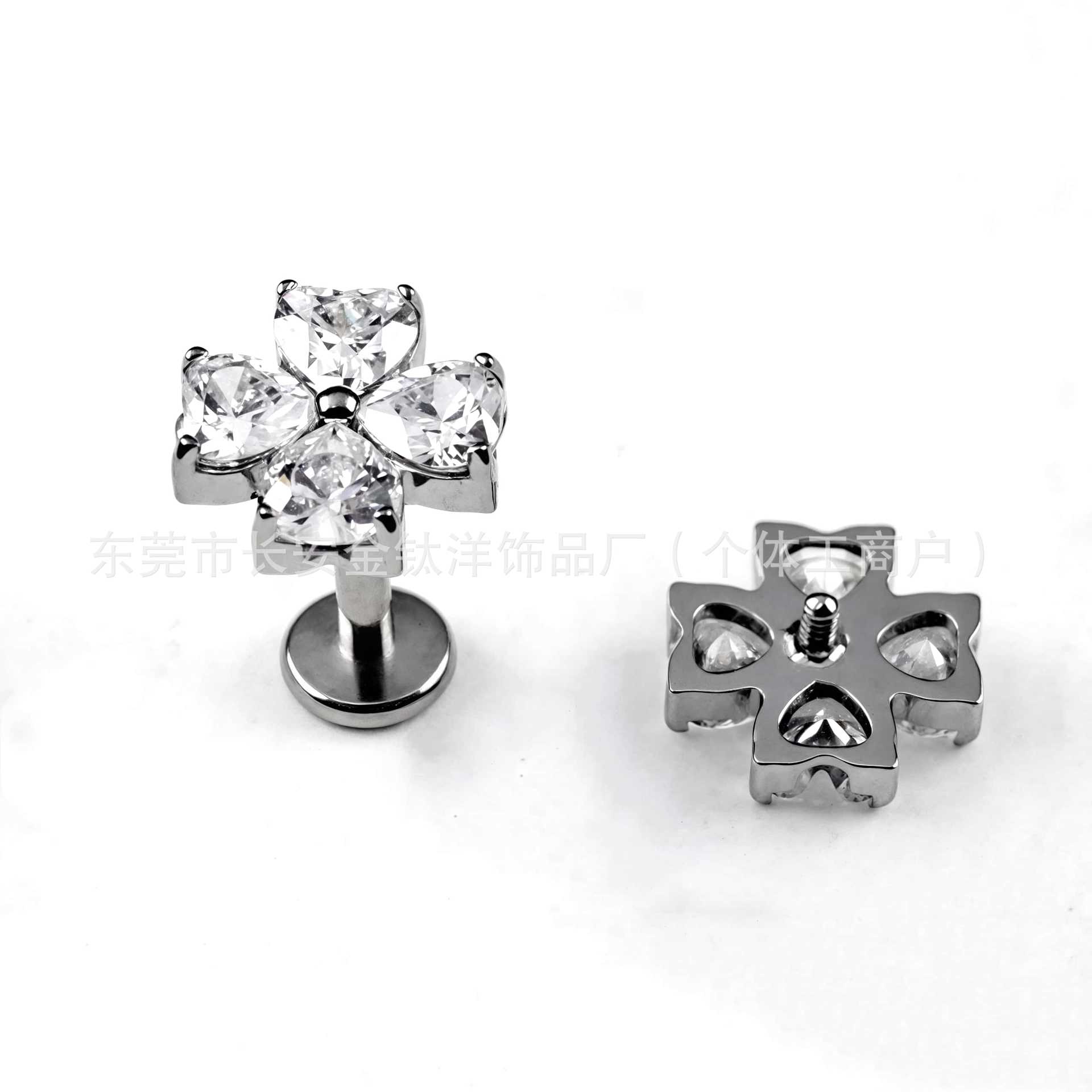 Pointed titanium steel lip stud product view