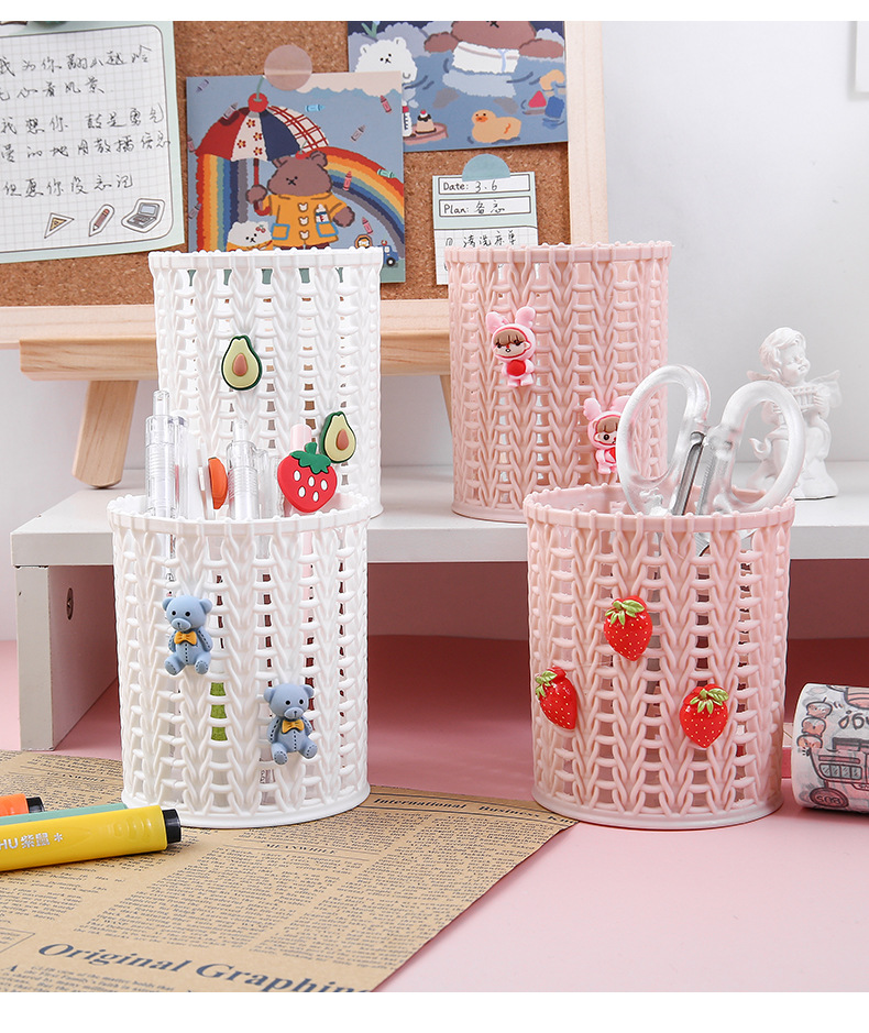 Creative Cute Cartoon Rattan-like Pen Holder Student Stationery Sundries Desktop Finishing Girl Makeup Brush Storage Bucket Wholesale display picture 1